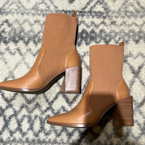 Brown Boots - Picture 3 of 6